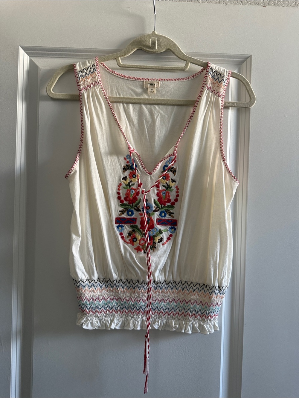 Cream Embroidered V-Neck Camisole with Floral Detail and Smocked Waist